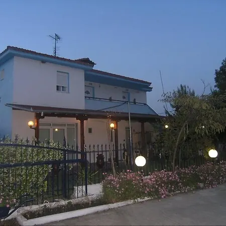 Papahristos Paralia Sikias